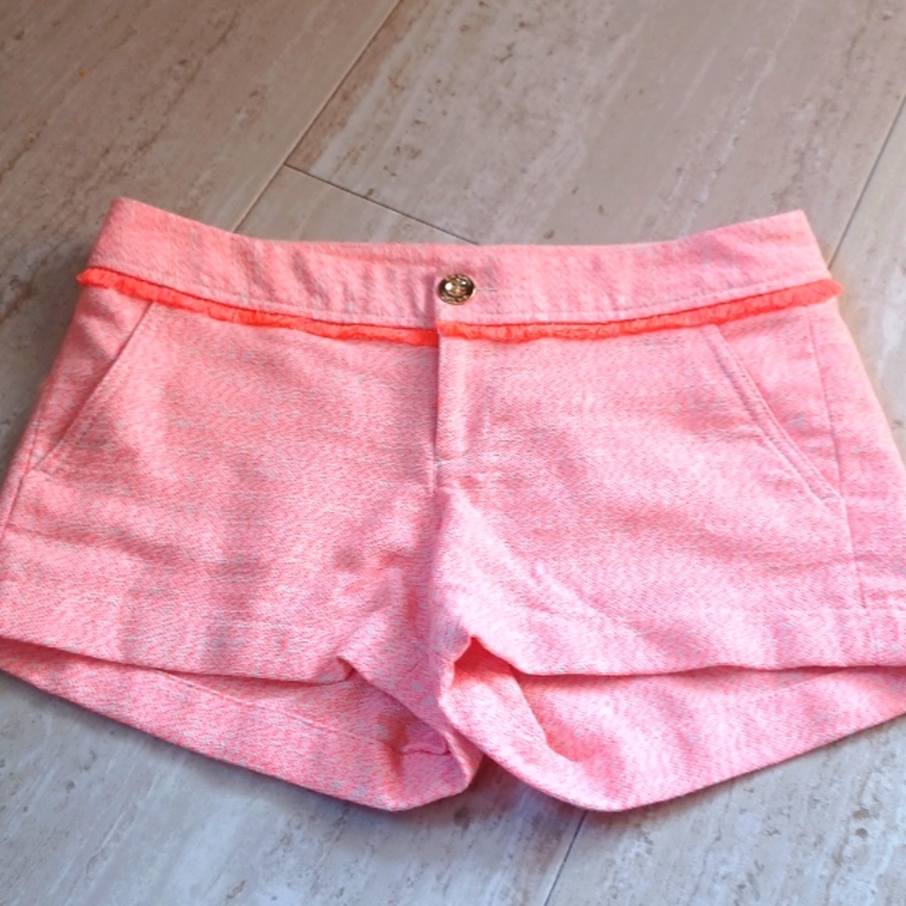 Gorgeous Lilly Pulitzer Coral Shorts
